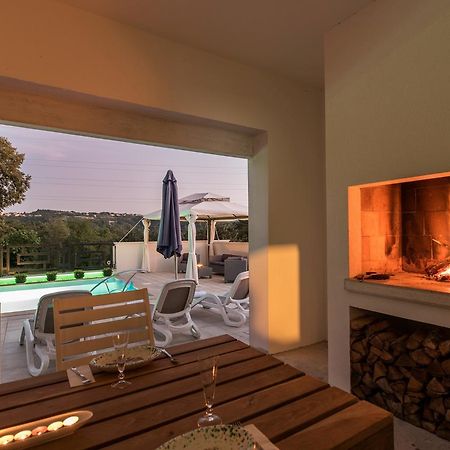 Holiday Home Sanchi Labin Kültér fotó