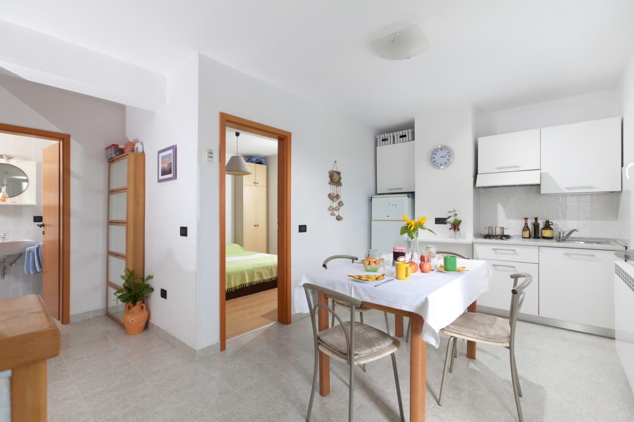 Holiday Home Sanchi Labin Kültér fotó